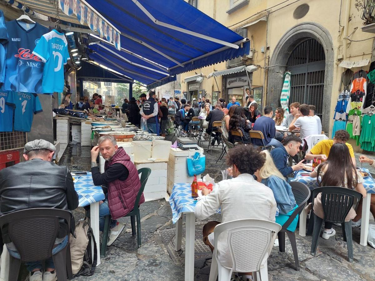 Mini Appartamento Al Chiostro Napels Buitenkant foto
