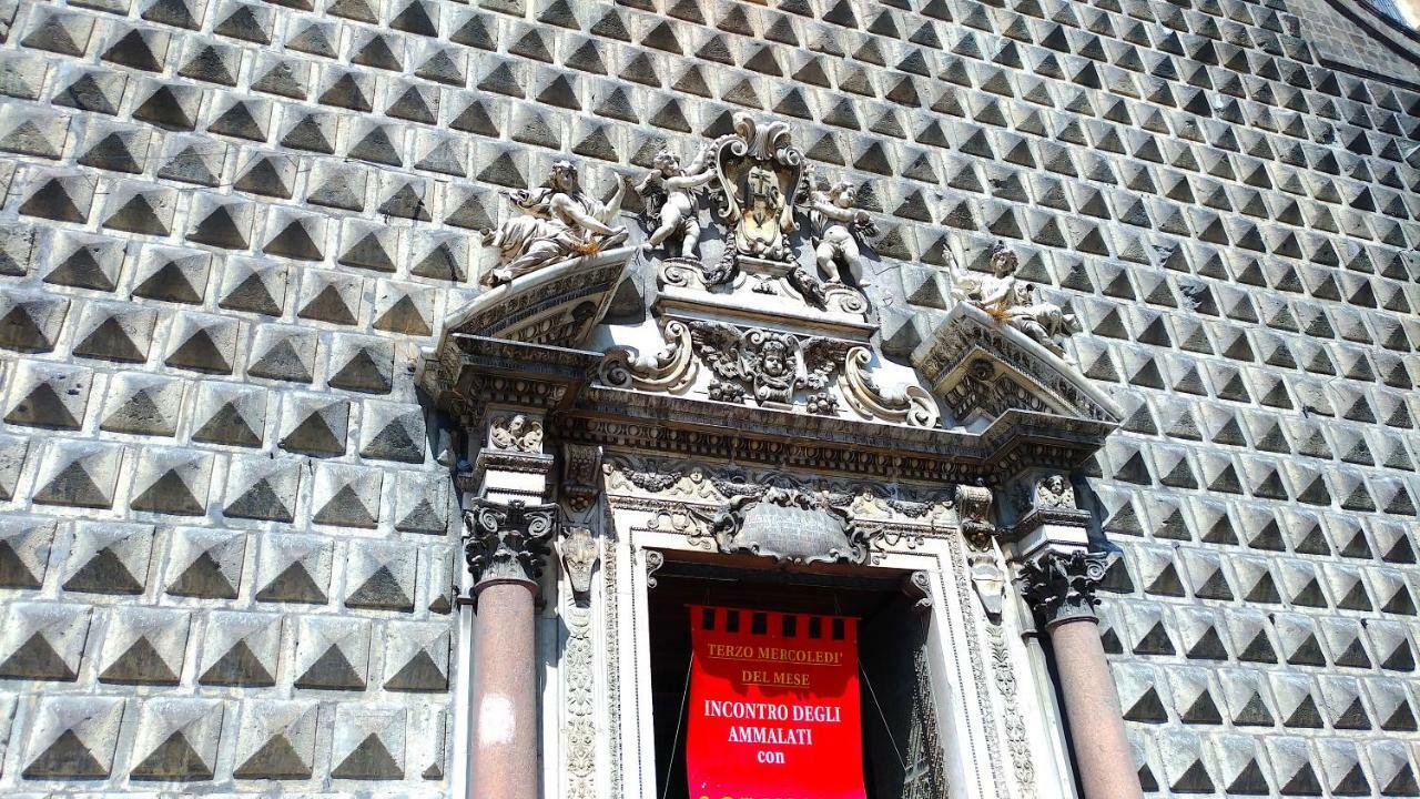 Mini Appartamento Al Chiostro Napels Buitenkant foto